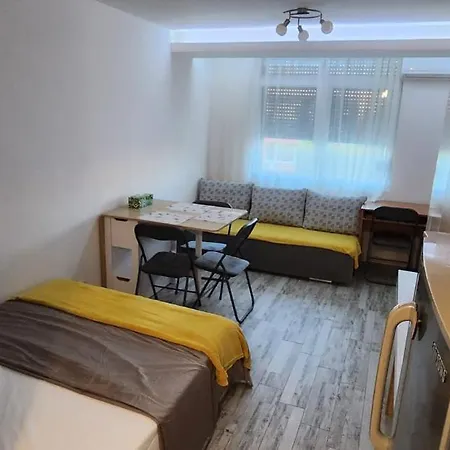 Guest Sani Apartment *